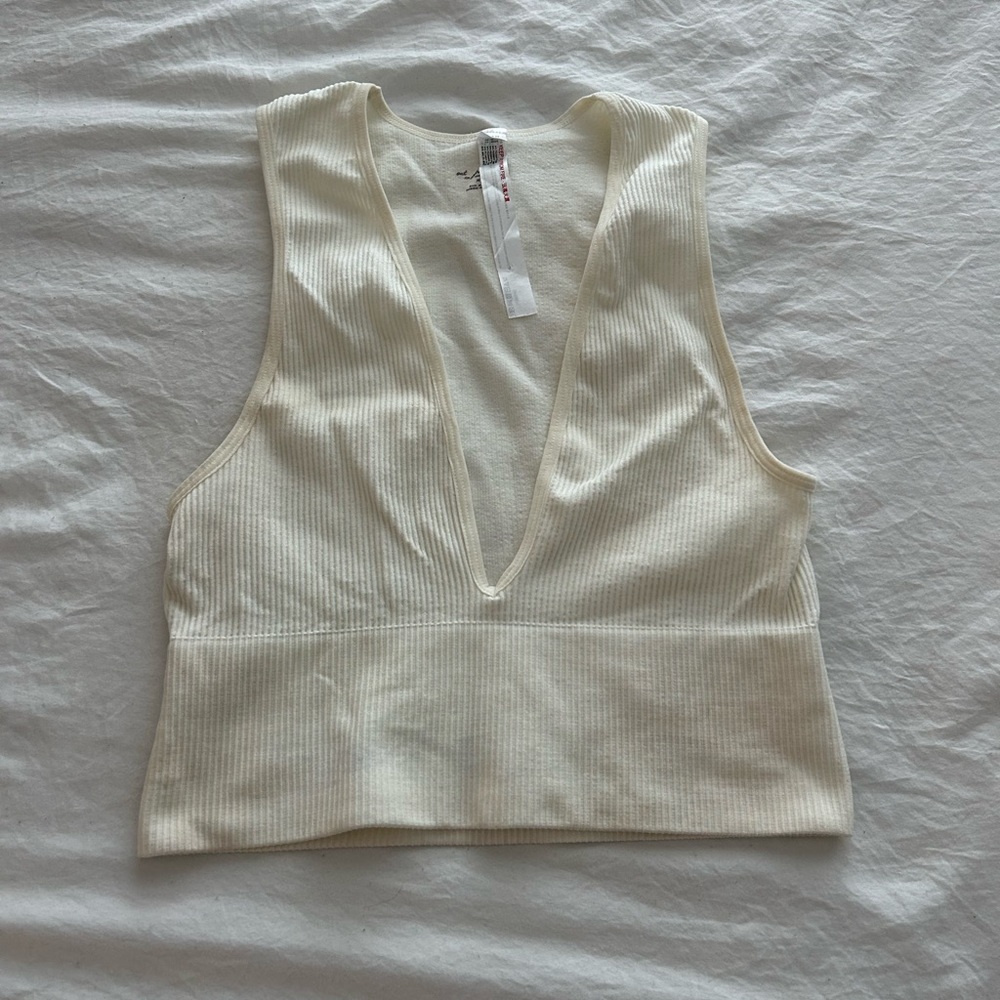 Urban Outfitters Seamless Plunge Bralette